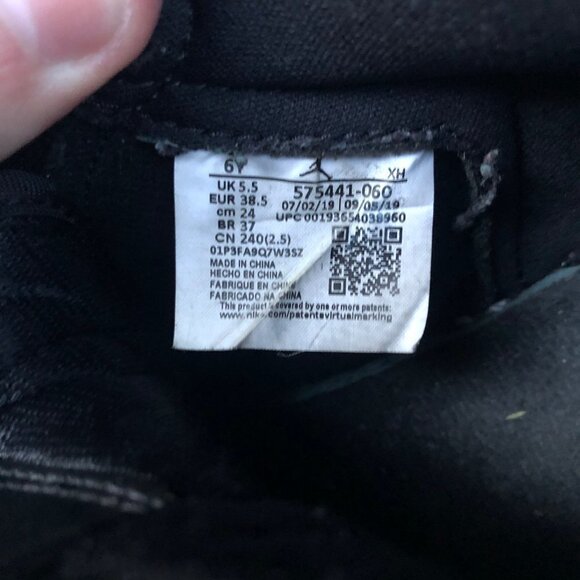 Air Jordan 1 Retro High Black Satin Gym Red Black Size 7.5 - Picture 2 of 15